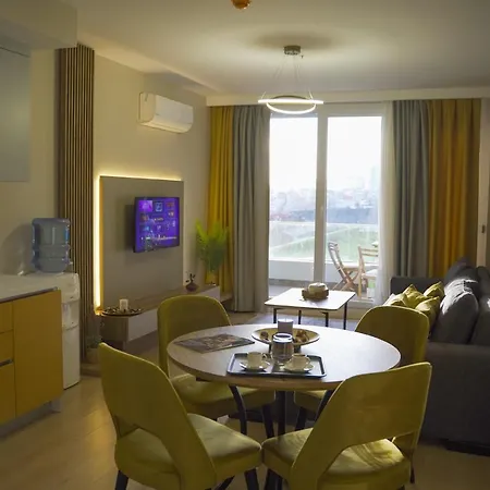 Brand-new Elegant 1-bedroom *
